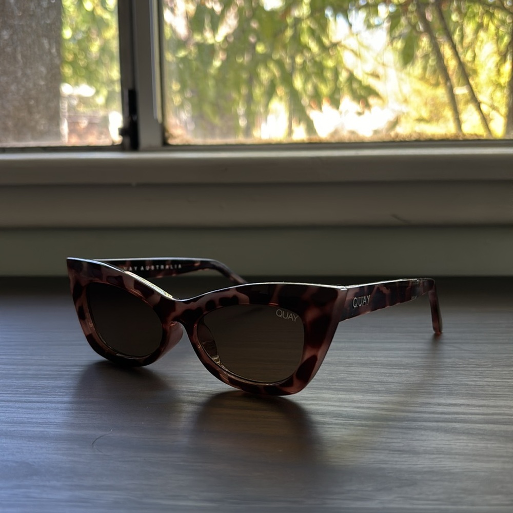 Quay Australia Subculture Sunglasses Tortoise Brown